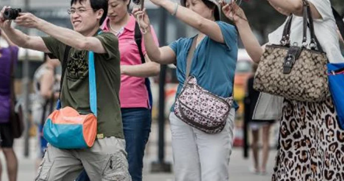 Çindən Qazaxıstana turist axını var