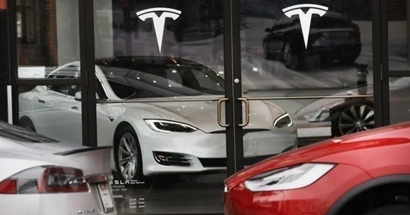 Tesla elektrik avtomobil sahiblərini aldatmaqda ittiham edilir