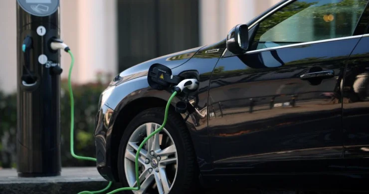 Elektriklə işləyən bu maşınları 2025 ci ildə almağa dəyməz SİYAHI
