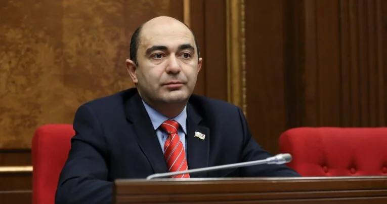 Ermənistanda baş nazir vəzifəsinə namizəd irəli sürüldü