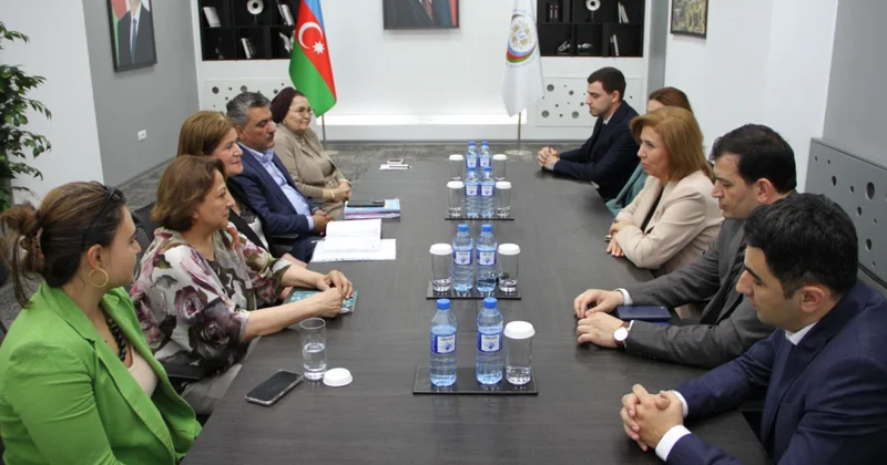 AQUPDK nın sədri Bahar Muradova İctimai şuranın yeni seçilmiş üzvləri ilə görüşüb