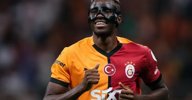 Viktor Osimhendən Qalatasaray lılara ŞAD XƏBƏR