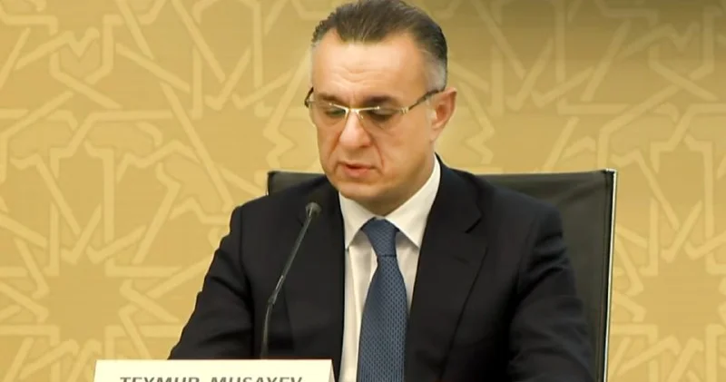 “Səhiyyə Nazirliyi yalnız tibb işçilərinə cavabdehdir” Teymur Musayev