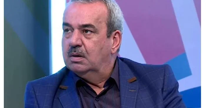 Azərbaycanda özünə ilk qəbir qazdıran meyxanaçı bəstəkarı alqışladı: Çoxalmalıyıq