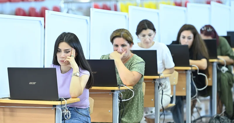 Sertifikasiya suallar bazası hər il 20% yenilənir Səhiyyə naziri