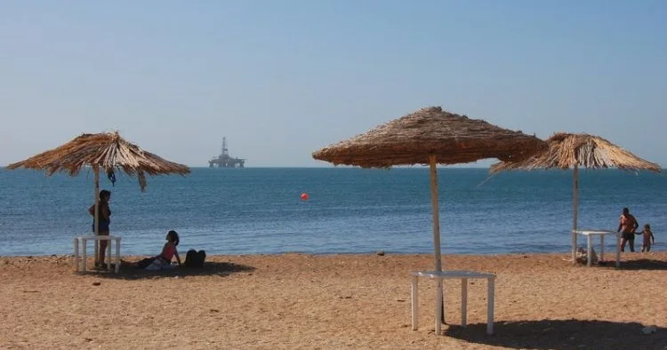 Çimərliklə bağlı yenilik Yalnız qadınlar daxil ola bilər