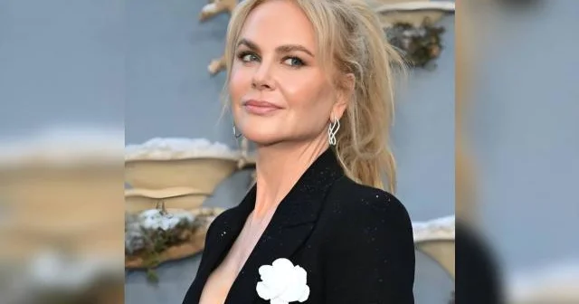 Nikol Kidman zərif kostyumu ilə pərəstişkarlarını valeh edib...