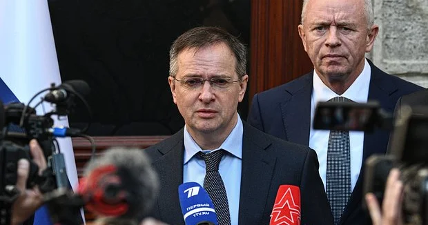 Medinski Ukrayna ilə danışıqların davam etdirilməsi şərtini qeyd edib