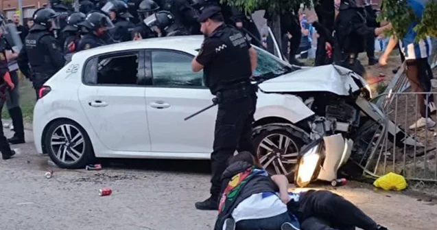 “Barselona”nın oyunundan öncə insident 13 nəfər xəsarət aldı + Video