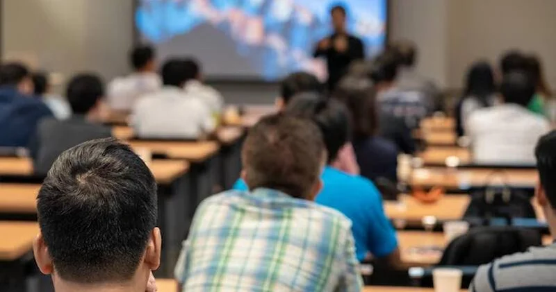 Azərbaycanda kolleclərin fəaliyyəti dayandırıla bilərmi? Ekspertdən VACİB AÇIQLAMA KONKRET