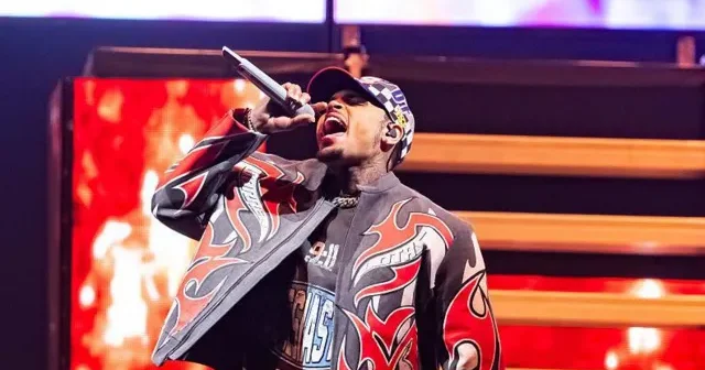 Chris Brown London gecə klubuna hücumda ittiham olunur