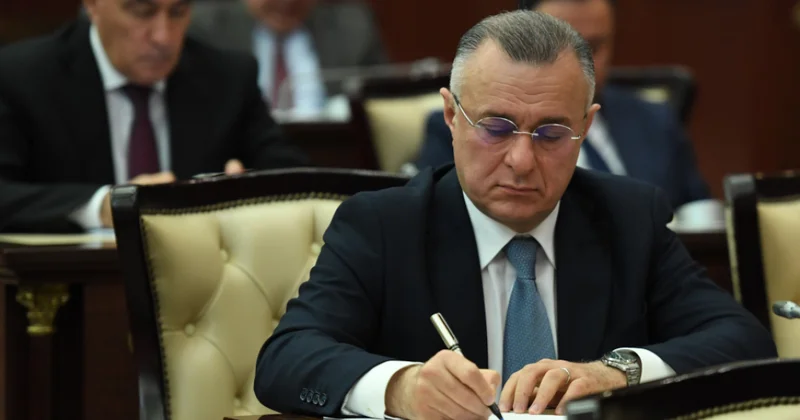 Teymur Musayev: Tibb mütəxəssislərinin sertifikasiyası üzrə imtahan qaydaları və suallar bazası yenilənir