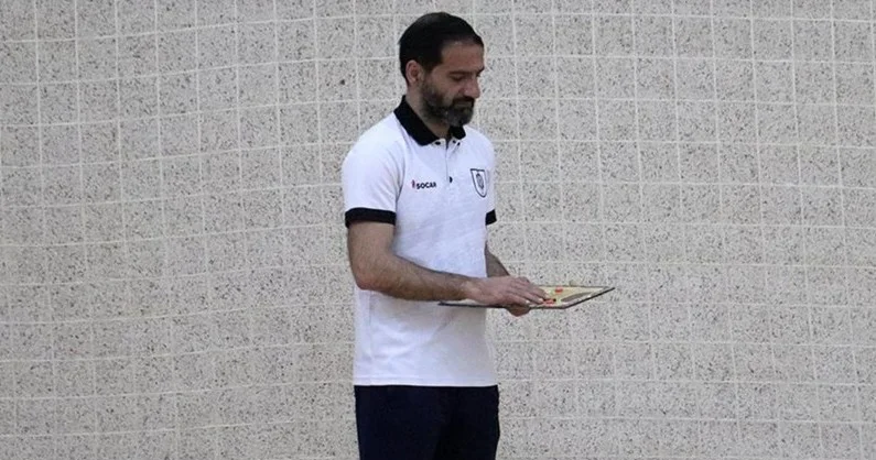 Neftçi baş məşqçisi: Çempionluq üçün “Araz Naxçıvan”ı daha çox top fərqi ilə məğlub etməliyik