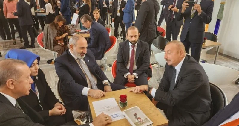 İlham Əliyevlə Paşinyan Tiranadadırlar Liderlər görüşə bilər?