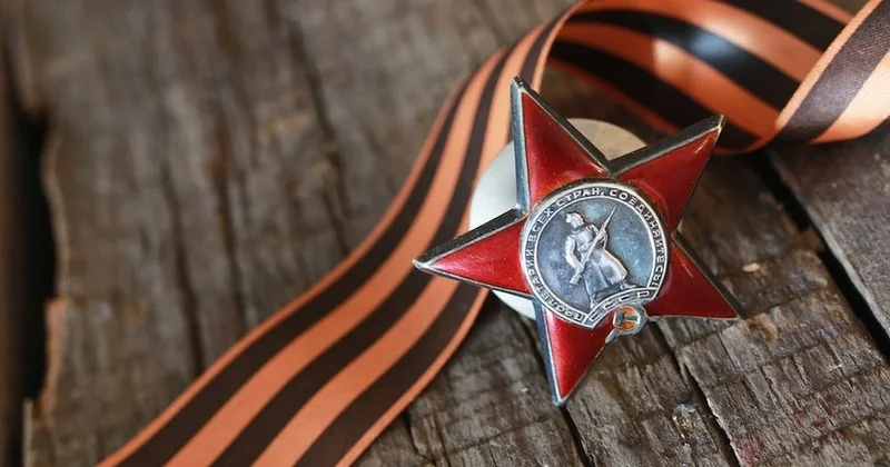 “Georgi lenti” kimlərə verilirdi?