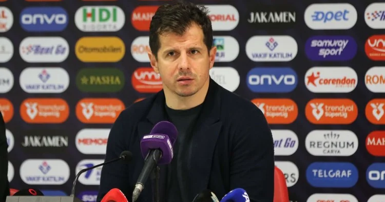 Emre Belözoğlu İngiltərədə çalışa bilər