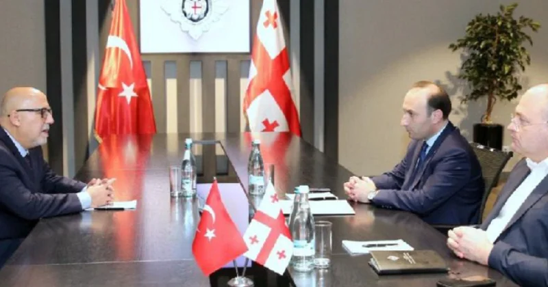 Türkiyə və Gürcüstan rəsmiləri regional təhlükəsizlik məsələlərini müzakirə ediblər