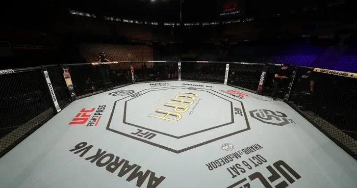 Легенда UFC Майкл Биспинг станет комментатором на историческом турнире в Баку