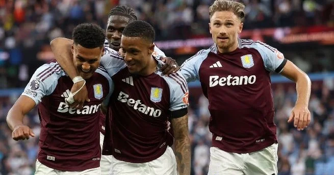Aston Villa nın Tottenhem qələbəsi VİDEO