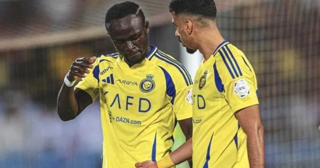 Ronaldonun yoxluğunda “Əl Nəsr” büdrədi