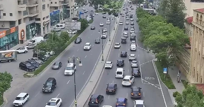 Bakının tıxaclı yolları açıqlanıb