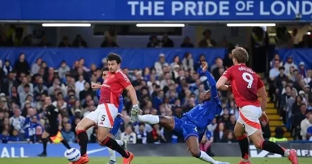 Aston Villa qalib gəlib, Mançester Yunayted Çelsi yə qarşı VİDEO