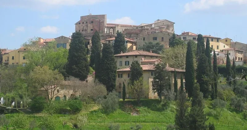 Bu gözəl kənddə turist izdihamı yoxdur Oranı niyə ziyarət etmək lazımdır?