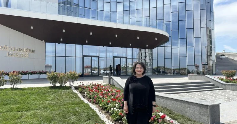 Qovuşdurana şükür Səadət Məmmədova yazır