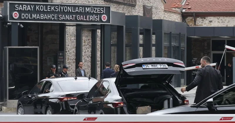 İstanbul görüşündə maraqlı anlar: yaponiyalı görün nə etdi FOTO
