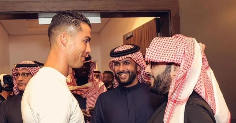 Kriştiano Ronaldo Almeriya nın səhmdarı olur