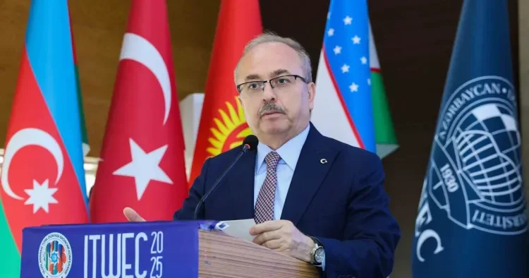5 min tələbənin hər mövzuda yanında olmağa çalışırıq Türkiyə səfiri