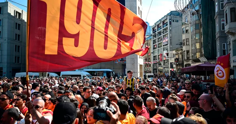 “Sarı qırmızılılar” 26 cı çempionluğu belə qeyd etdilər Fotolar