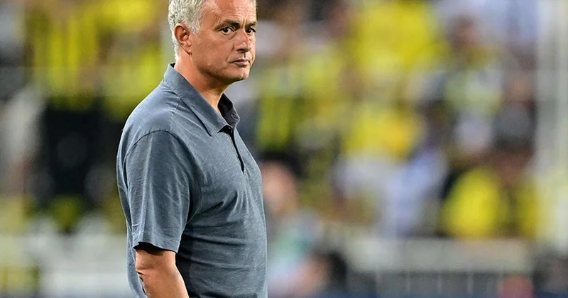 Mourinyo: “Fənərbağça”da qalacağam”