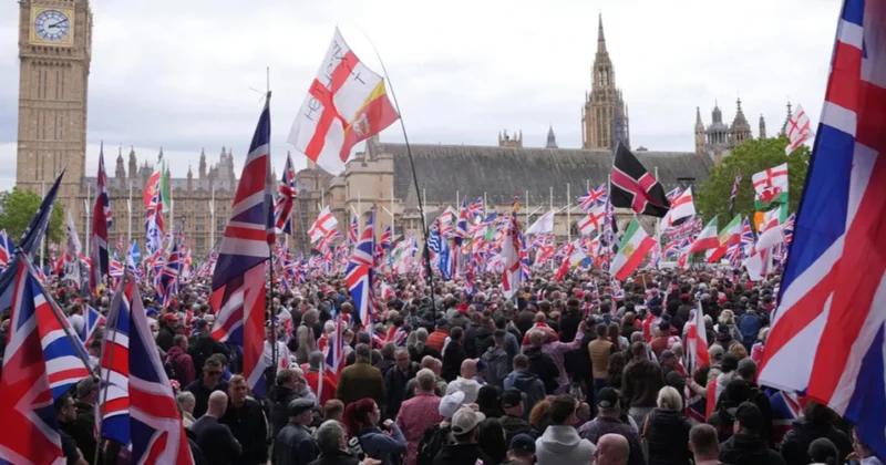 Londonda genişmiqyaslı etiraz aksiyaları keçirilib