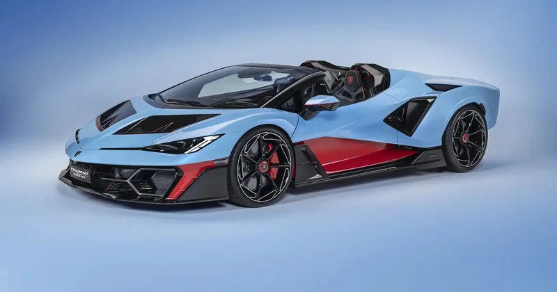 Lamborghini tarixin ən güclü kabrioletini təqdim edir...