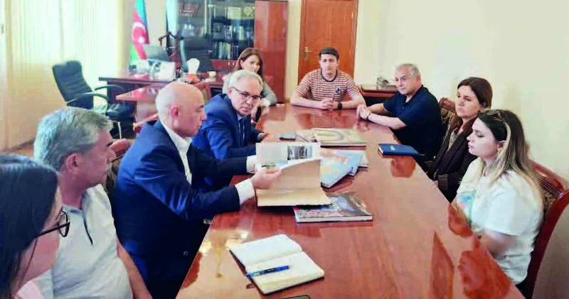 “Xalq qəzeti”ndə Əməkdar jurnalist Musa Mərcanlı ilə görüş