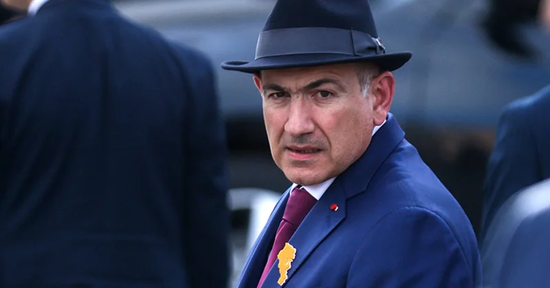 Пашинян один против Системы . Ставки растут горячая тема