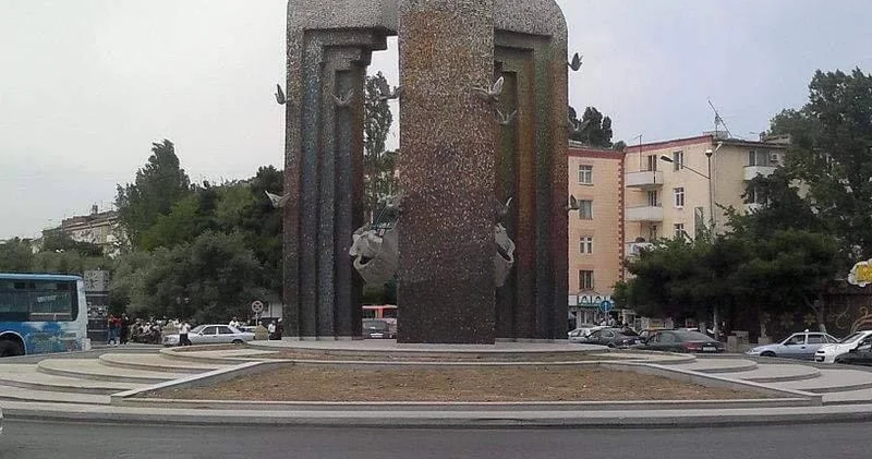 “Neftçilər kruqu”əslində necə adlanır?