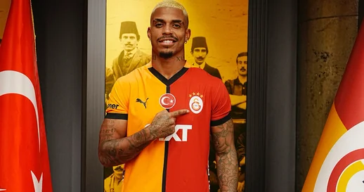 Lemina rəsmən “Qalatasaray”da!