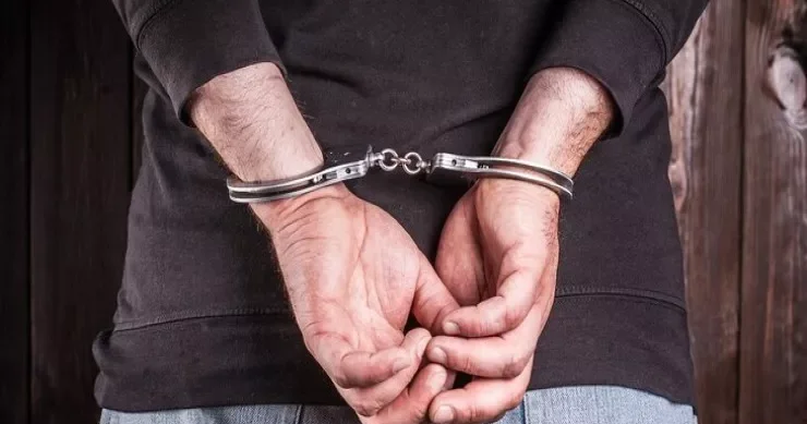 Arvadını və qızını öldürdü, oğlunu götürüb xaricə qaçdı Türkiyədə DƏHŞƏT