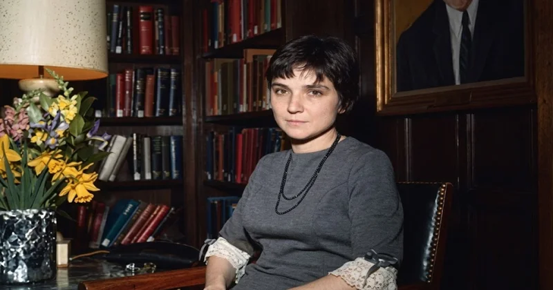 Qadın nələri bilməlidir? Adrienna Riç