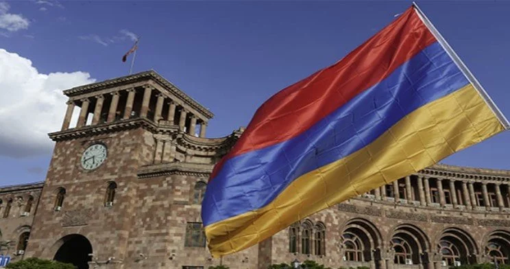 Ermənistanı yeni müharibəyə hazırlayırlar
