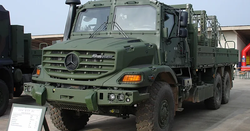 Mercedes Benz рассматривает возможность выхода на рынок оборонной продукции