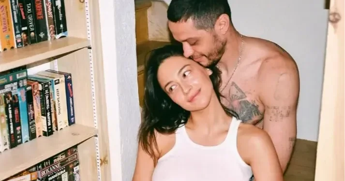 Pitt Devidson övladının anası ilə yolları ayırdı