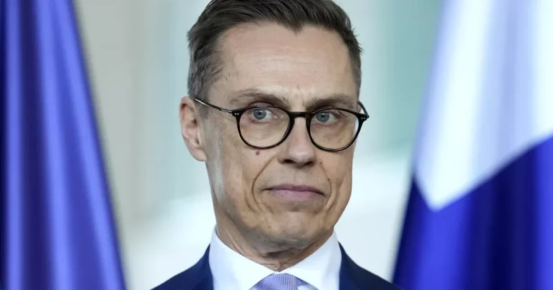 Стубб: Позиция Украины сейчас сильная, а позиция России слабая