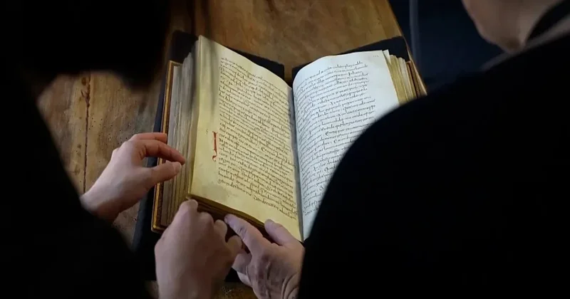 Ən qədim ingilis şeirinin əlyazması tapıldı