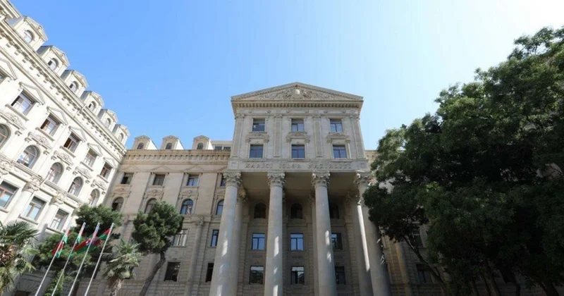 40 dan çox Azərbaycan vətəndaşı İrandan təxliyə edilib Aralarında diplomatlar da var