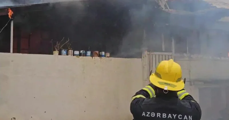 Ağdamda dördotaqlı ev yanır Səbəb mürəbbədir