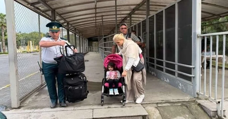 Belarus vətəndaşları İrandan Azərbaycana keçib FOTO