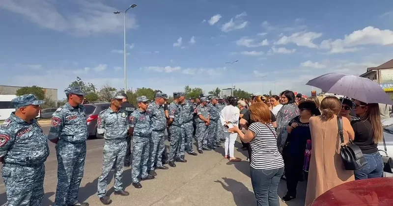 В Армении задержаны 11 участников акции протеста